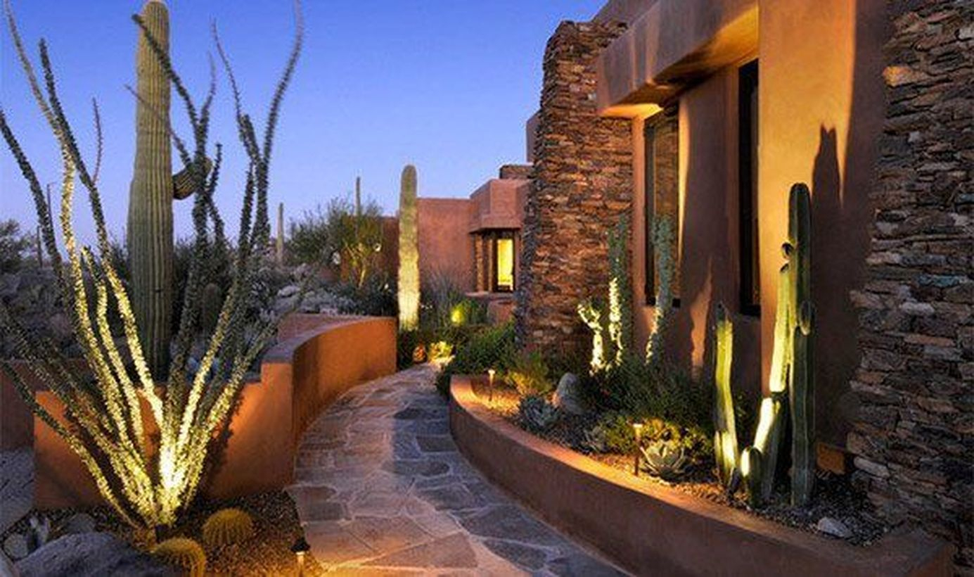 Adorable front yard lighting ideas for your summer night vibe 40
