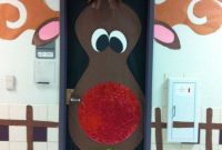 Diy paper decoration for classroom with huge rudolph face
