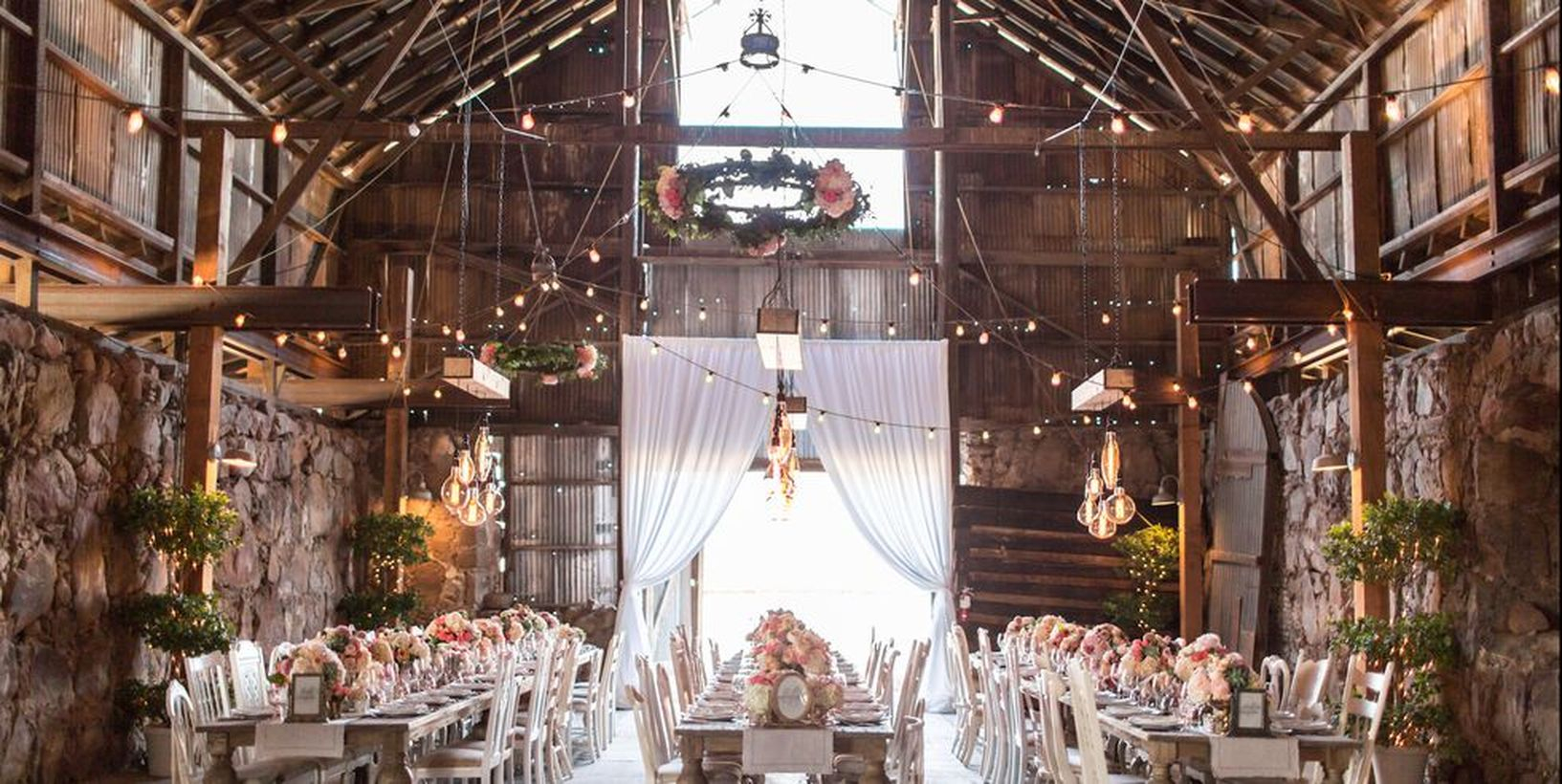 A beautiful outdoor venue for fall wedding venues with santa margarita ranch is the perfect outdoor oasis for a natural autumn wedding.