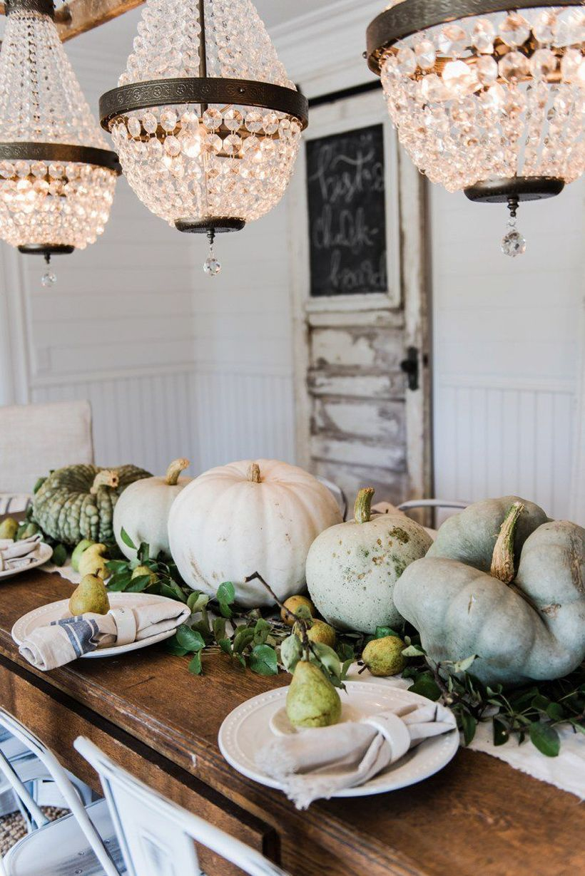 An awesome pumpkin ornaments with rustic and pears to create beauty