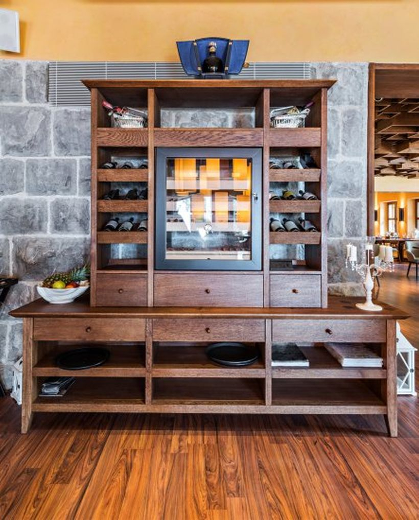 Bookcase bar