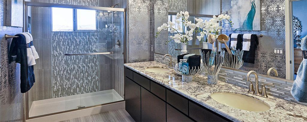 Perfect bathroom design combined with patterned granite cabinets and white flowers decoration to perfect your modern bathroom