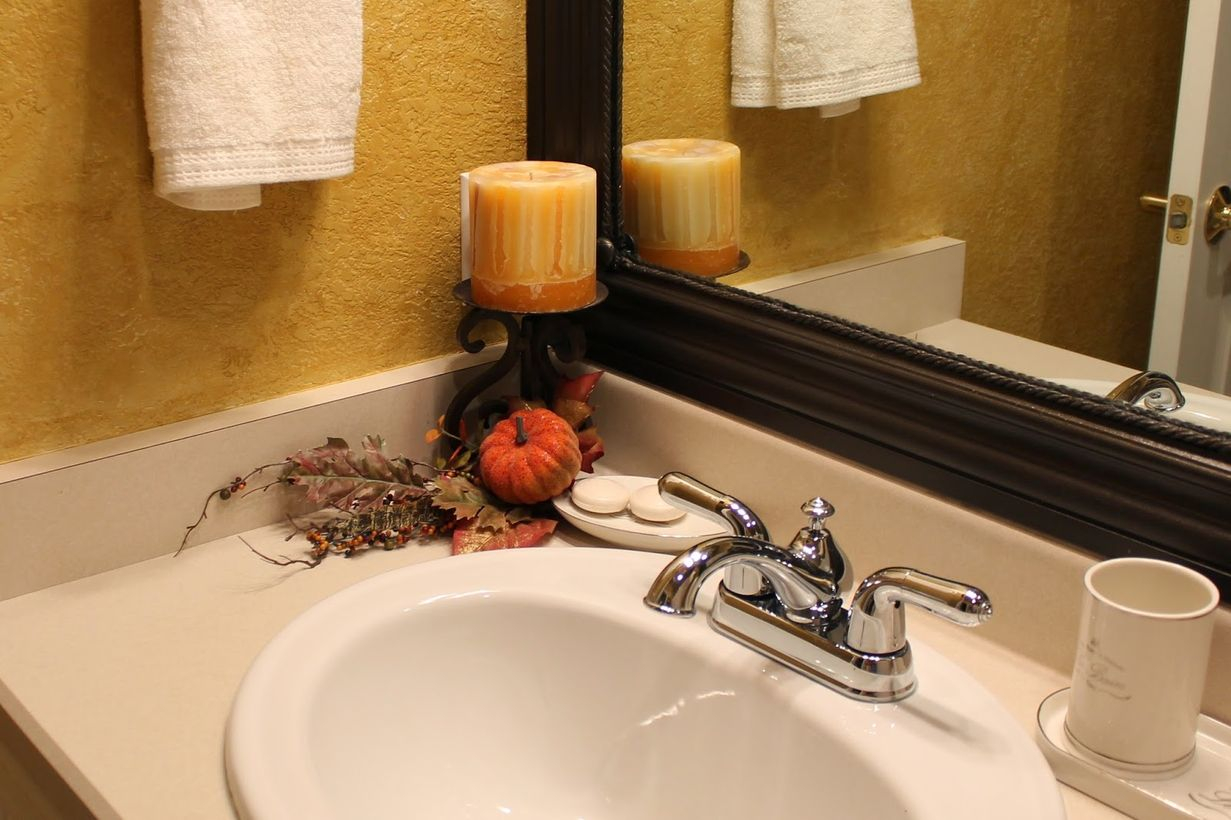 Pumpkin decoration under the mirror