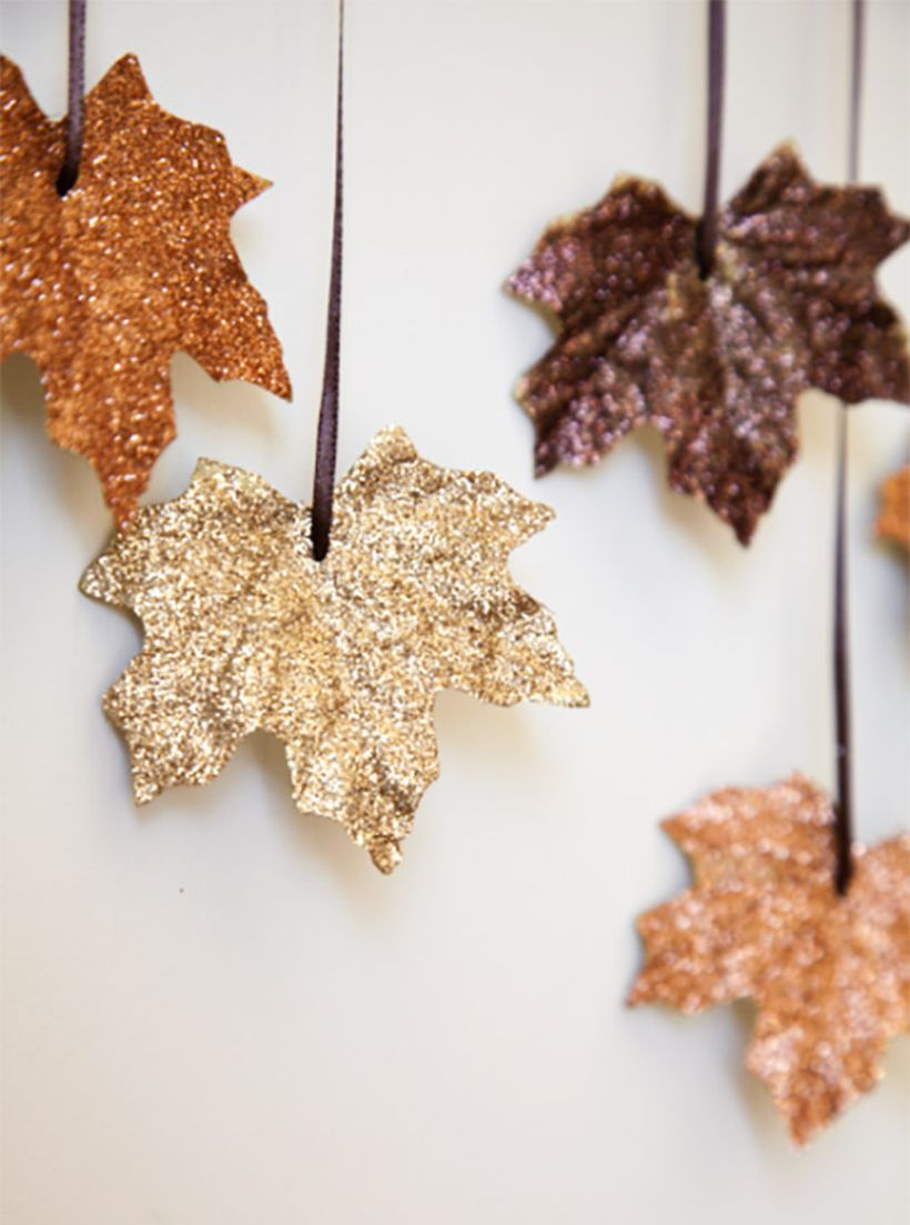 Elegant autumn leaves craft decoration