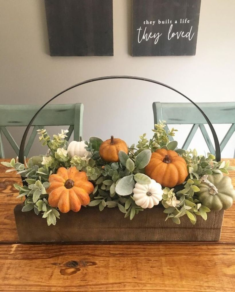 Pumpkins decoration for centerpiece