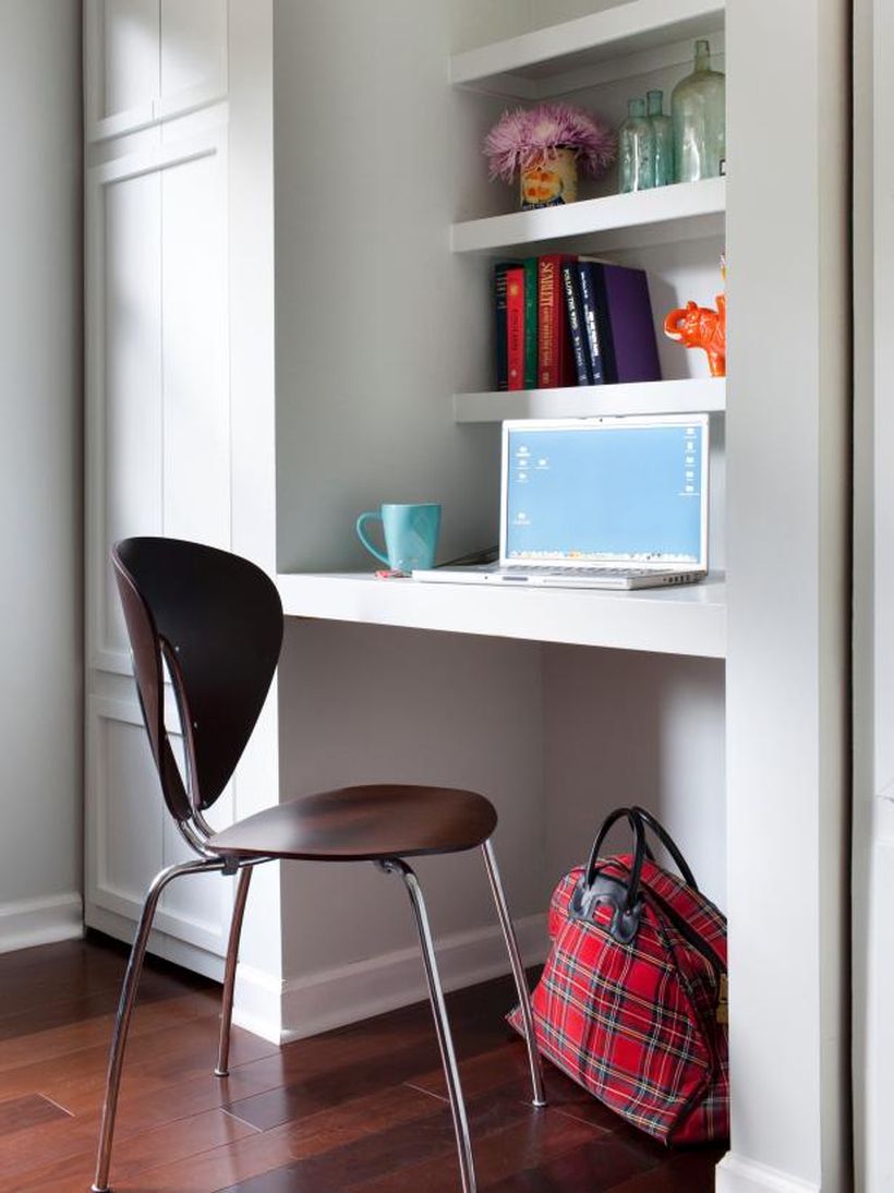 A beautiful home office nook.