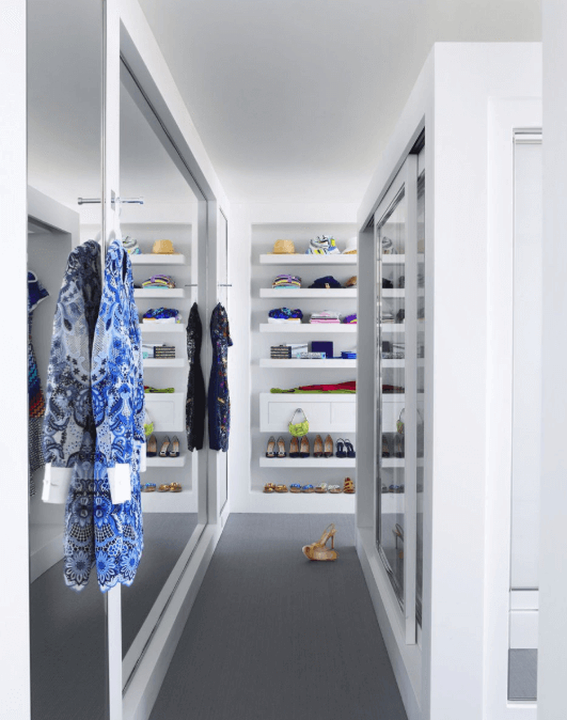 An attractive monochrome wardrobe.