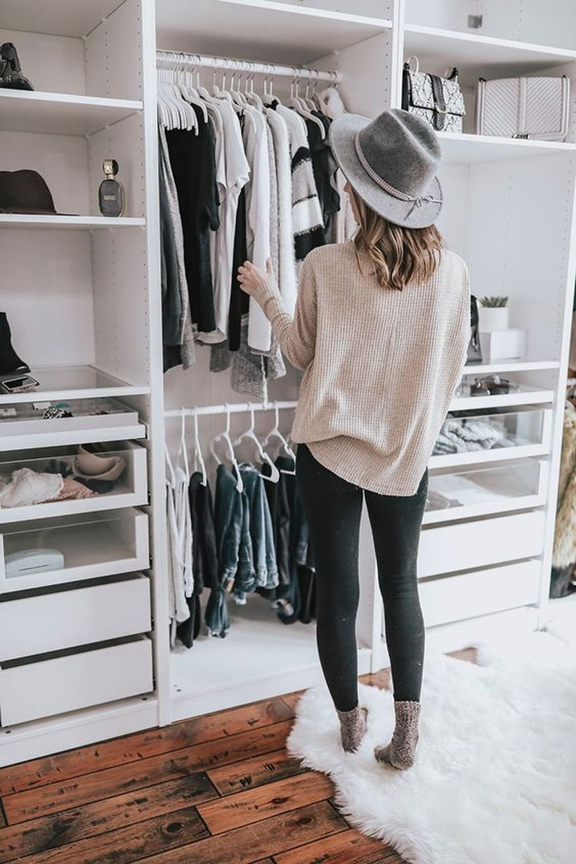 An elegant toscan wardrobe.