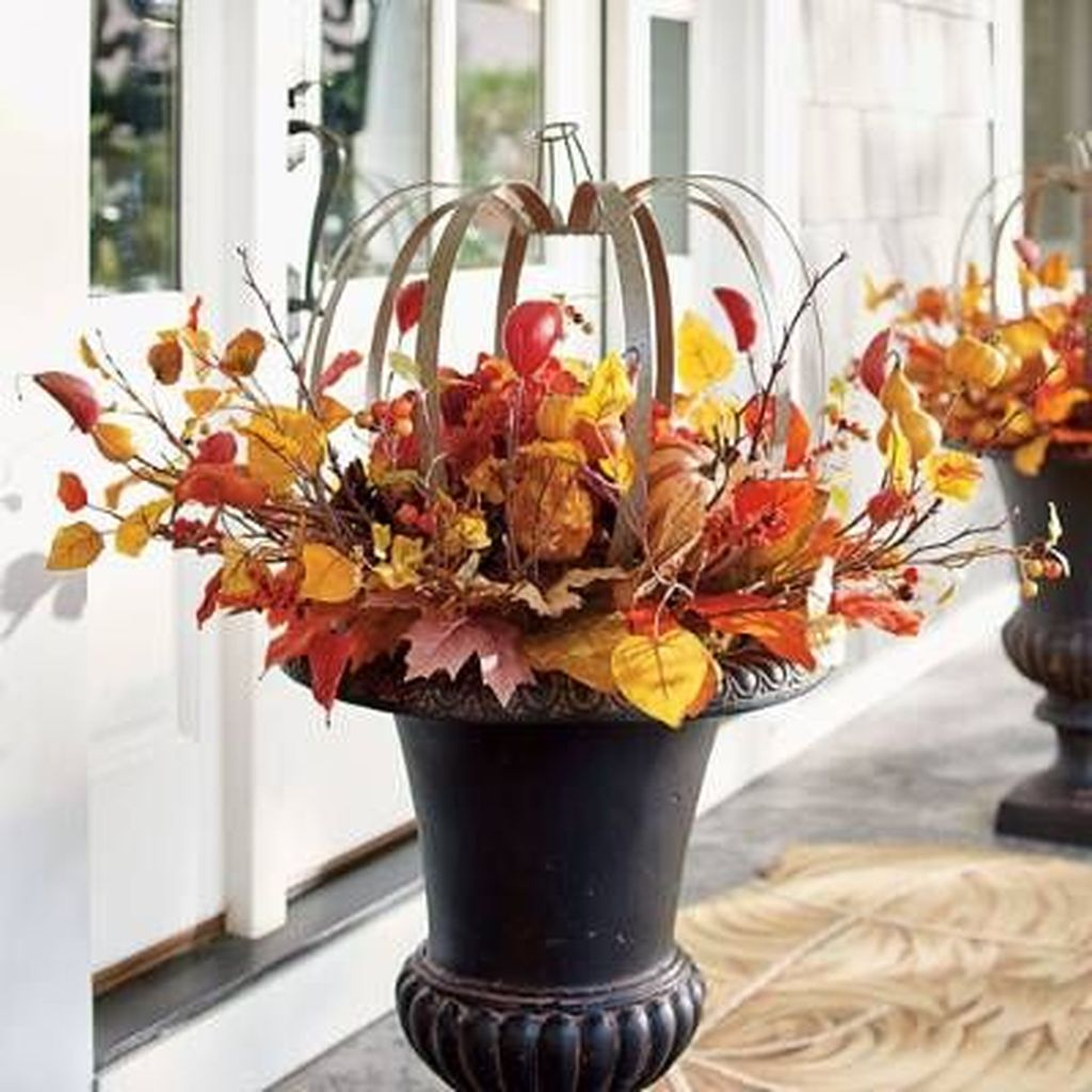 Black pot combined with orange plants