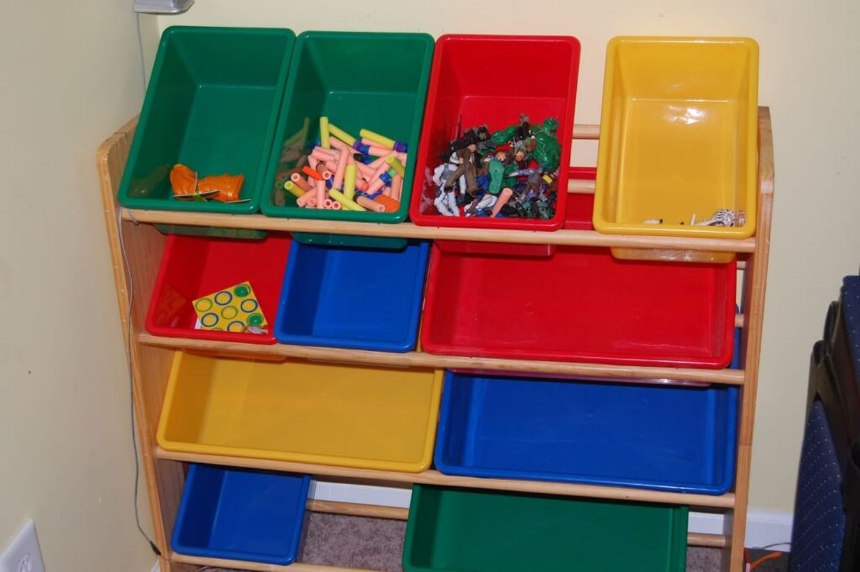 Colorful storage ideas with graded design to look awesome