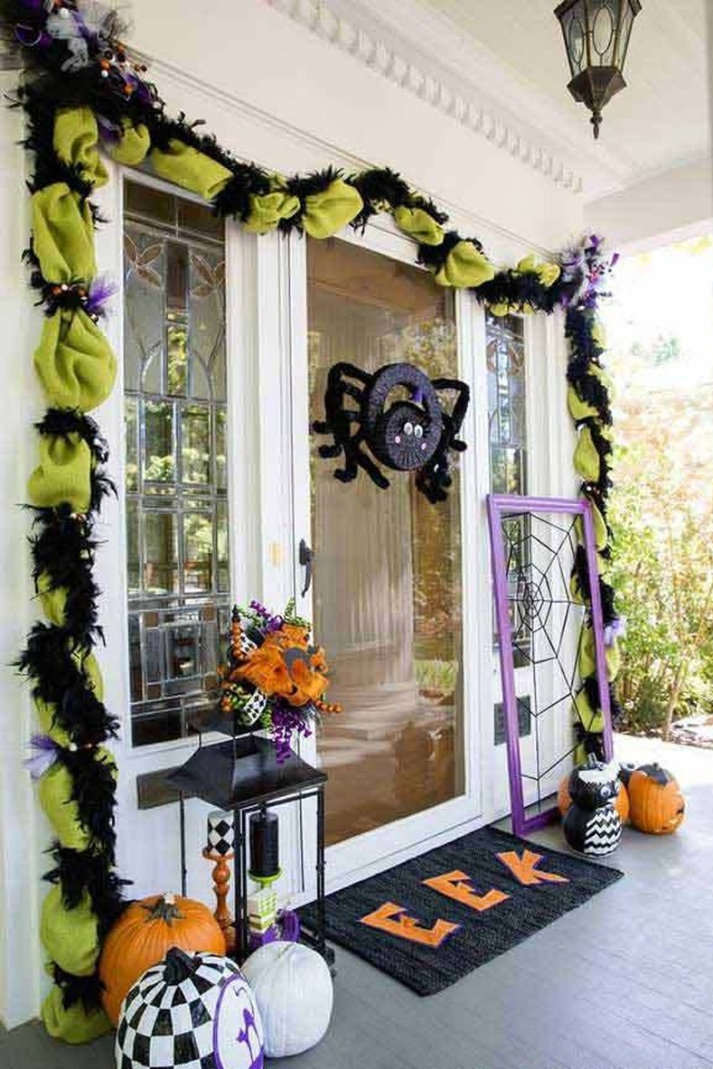 Cute halloween spider door decoration