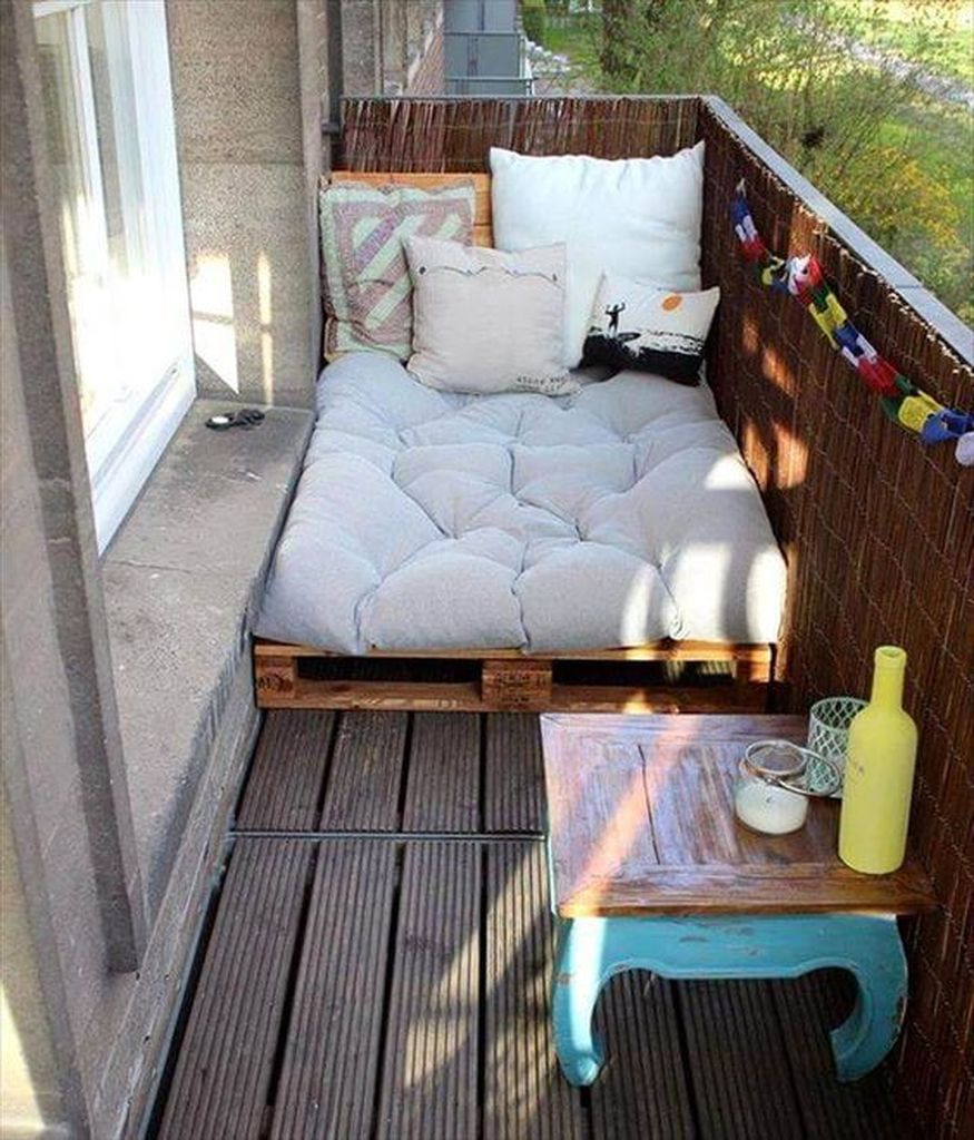 Small bed for small balcony
