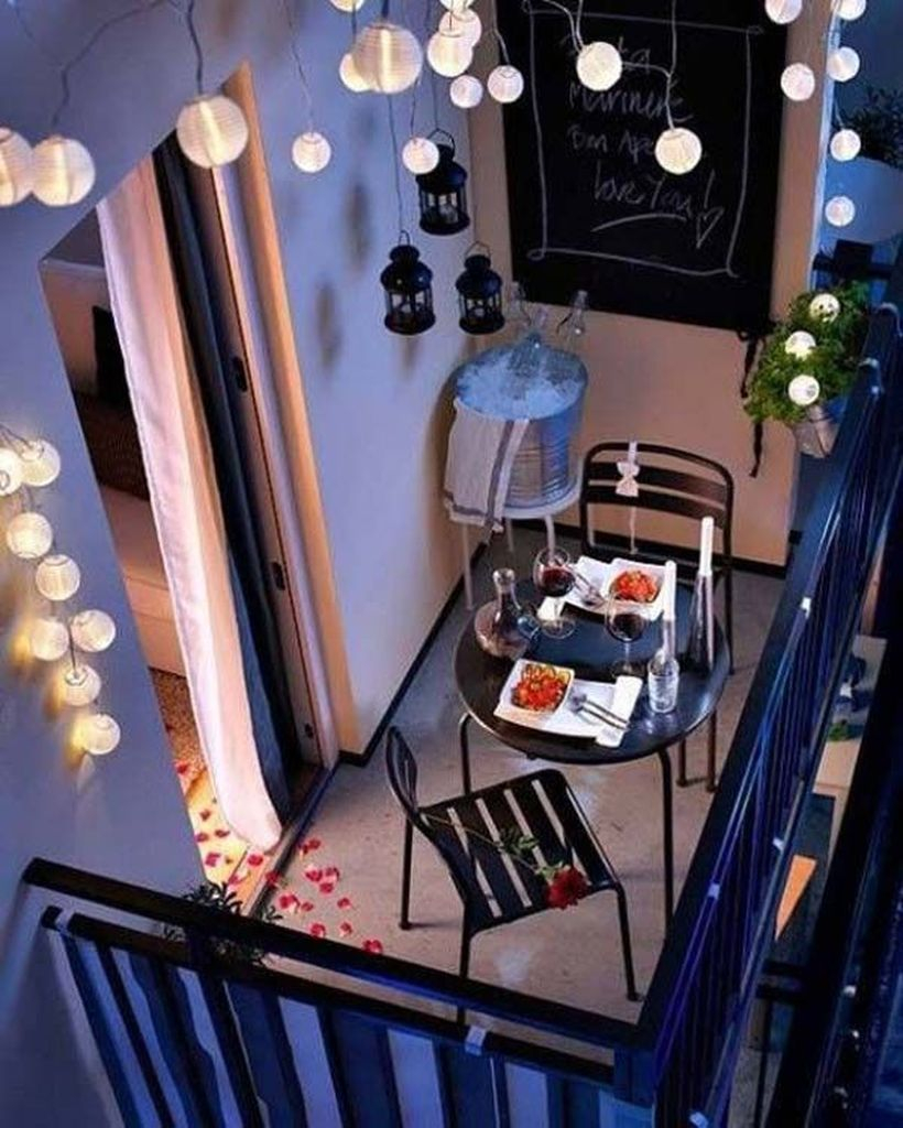 String lamps to perfect your lighting in the balcony