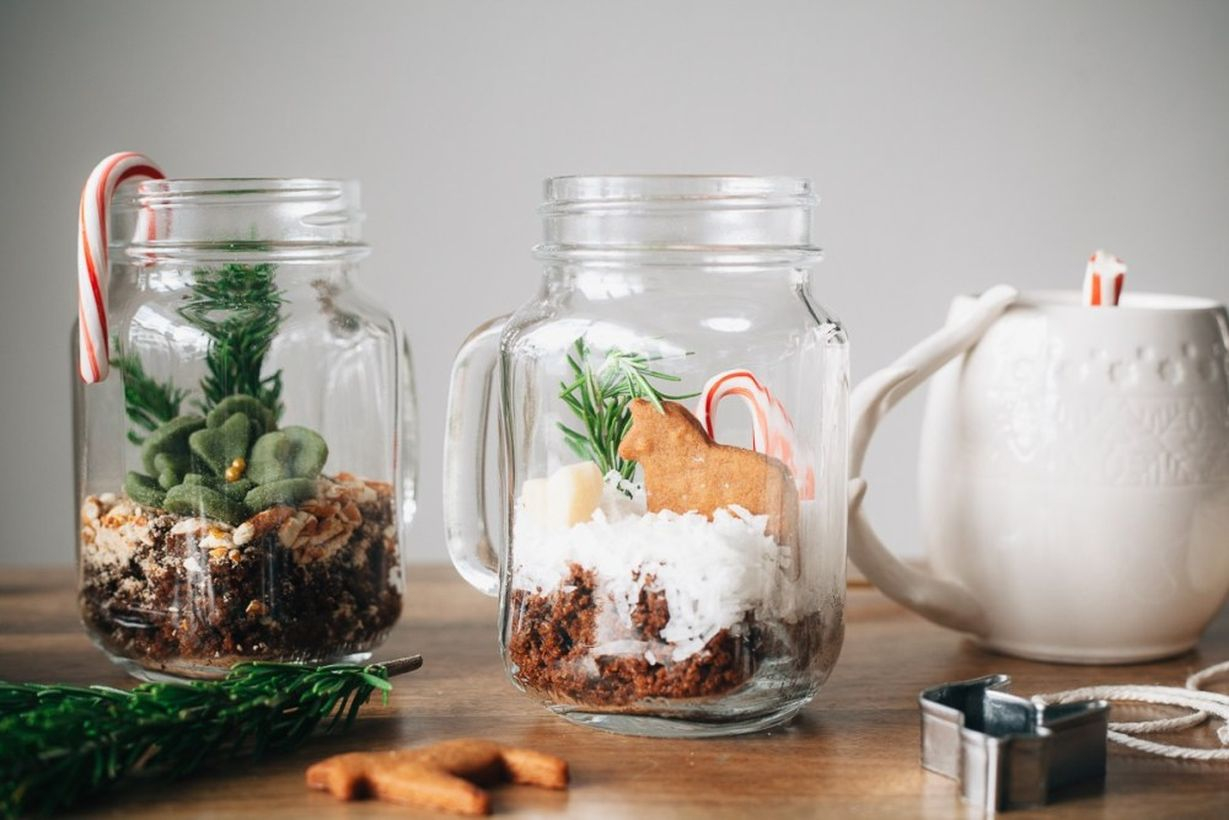 Terrarium of mason jar design pot very simple to decorate your table