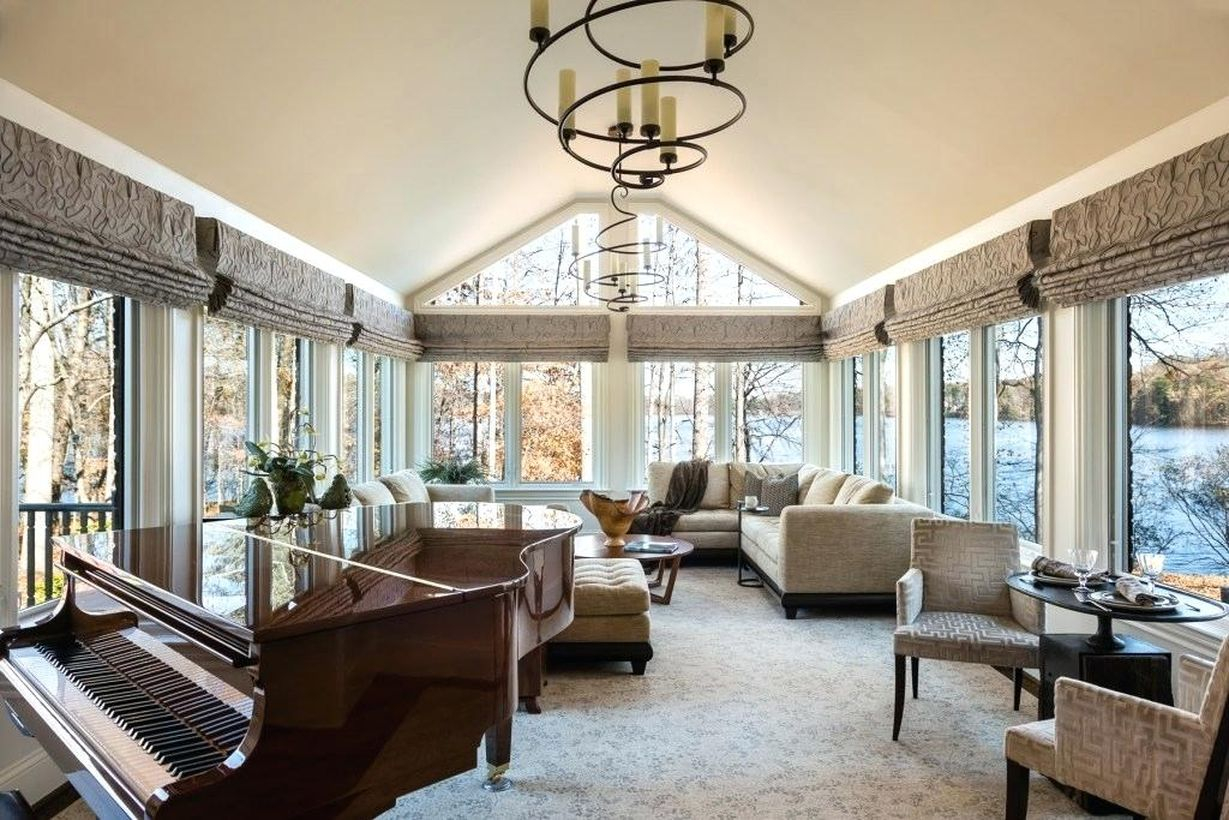 The lake house is a family dream house that many people enjoy and now look for items to fill your room to explain how the house can be inhabited or shifted with the changing seasons, you will love it because of its warm and warm natural charm that gives intimacy to the interior lake house.