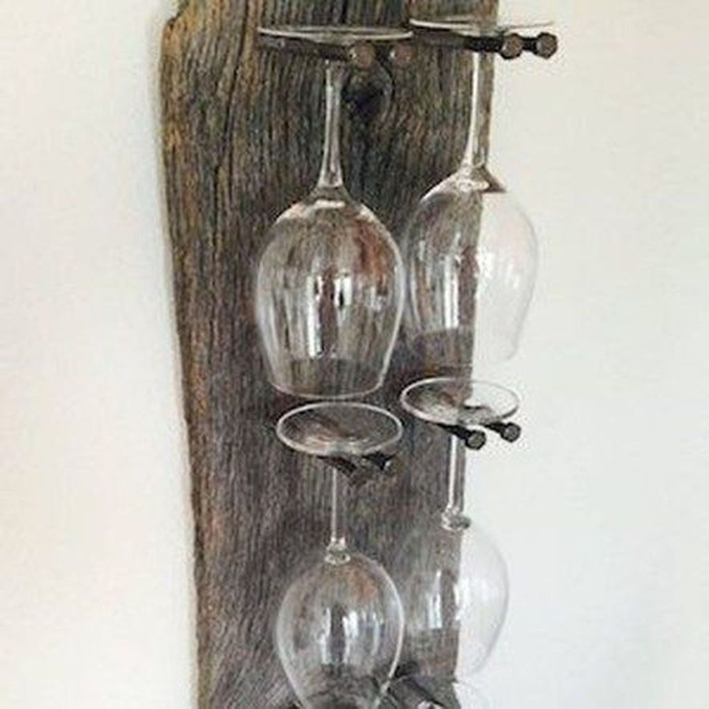 Wall decoration with glass