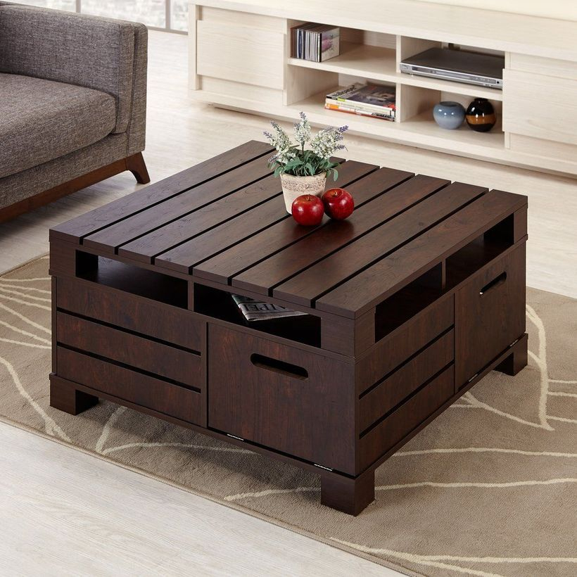 Brown wooden pallet coffee table