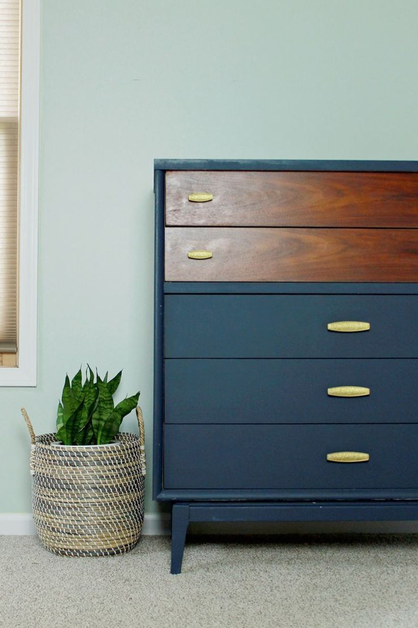 Dark blue with tiered drawer