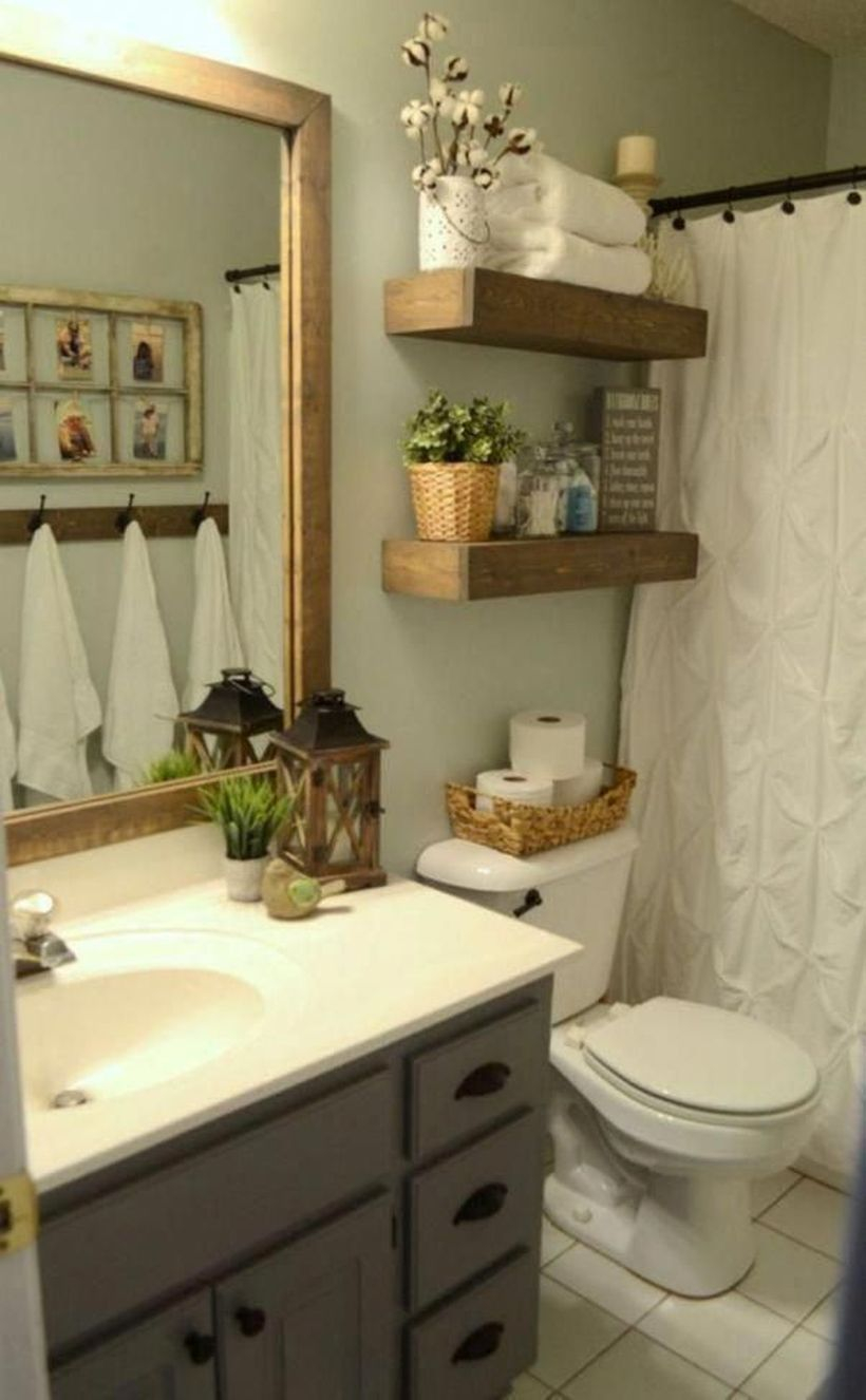 Hanging rack to store towels and houseplant