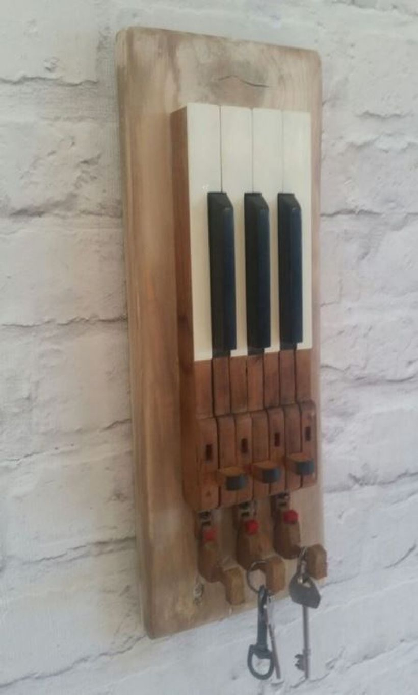 Hook wooden cut piano