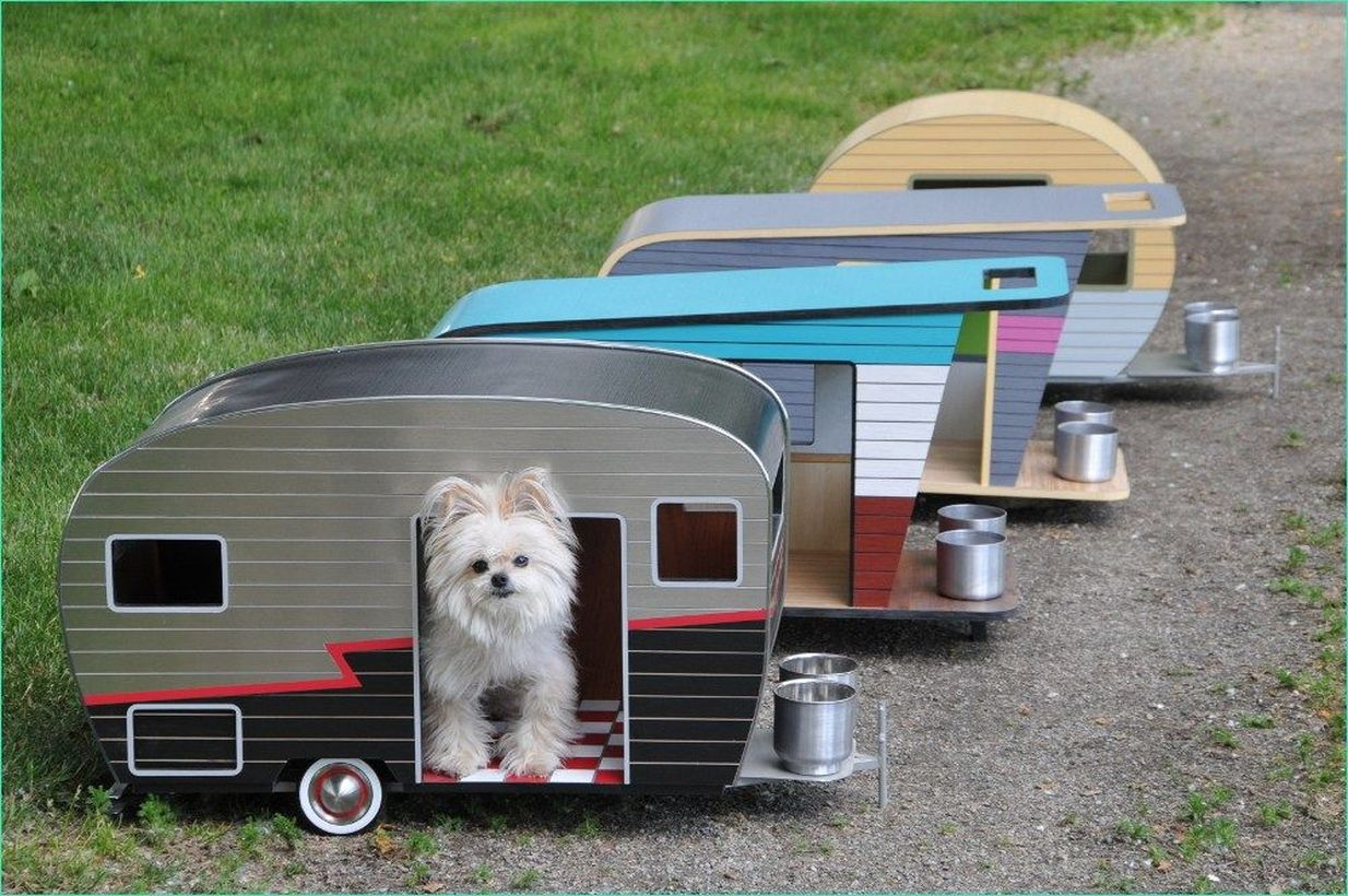 Mini bus shaped dog house