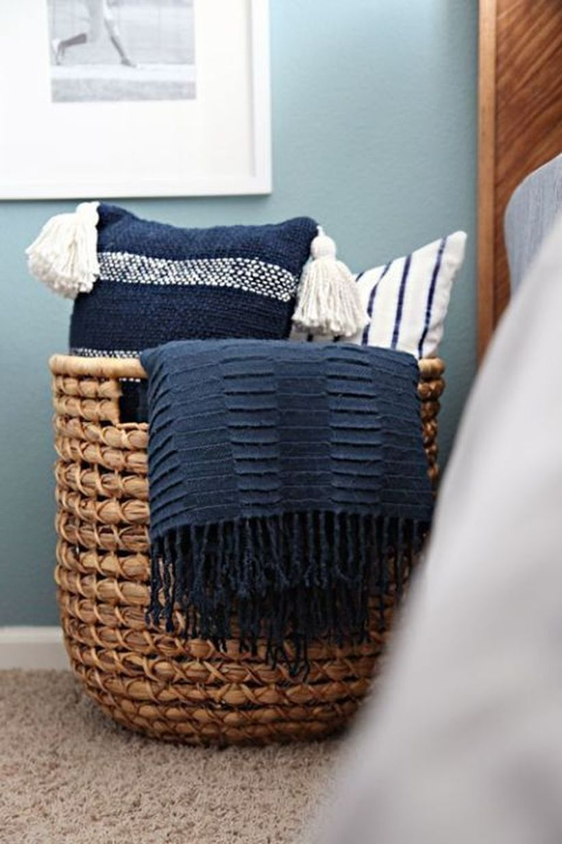 Rattan basket to store cushion