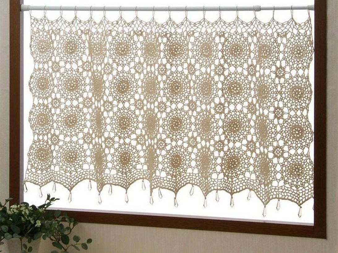 Round white curtain