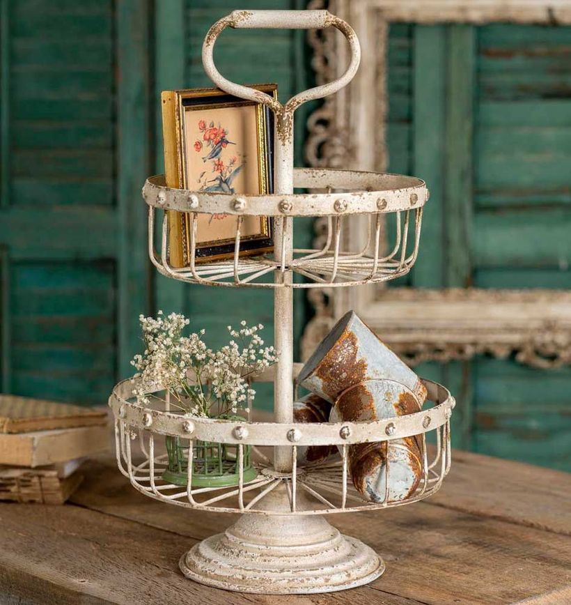 Rustic iron centerpiece