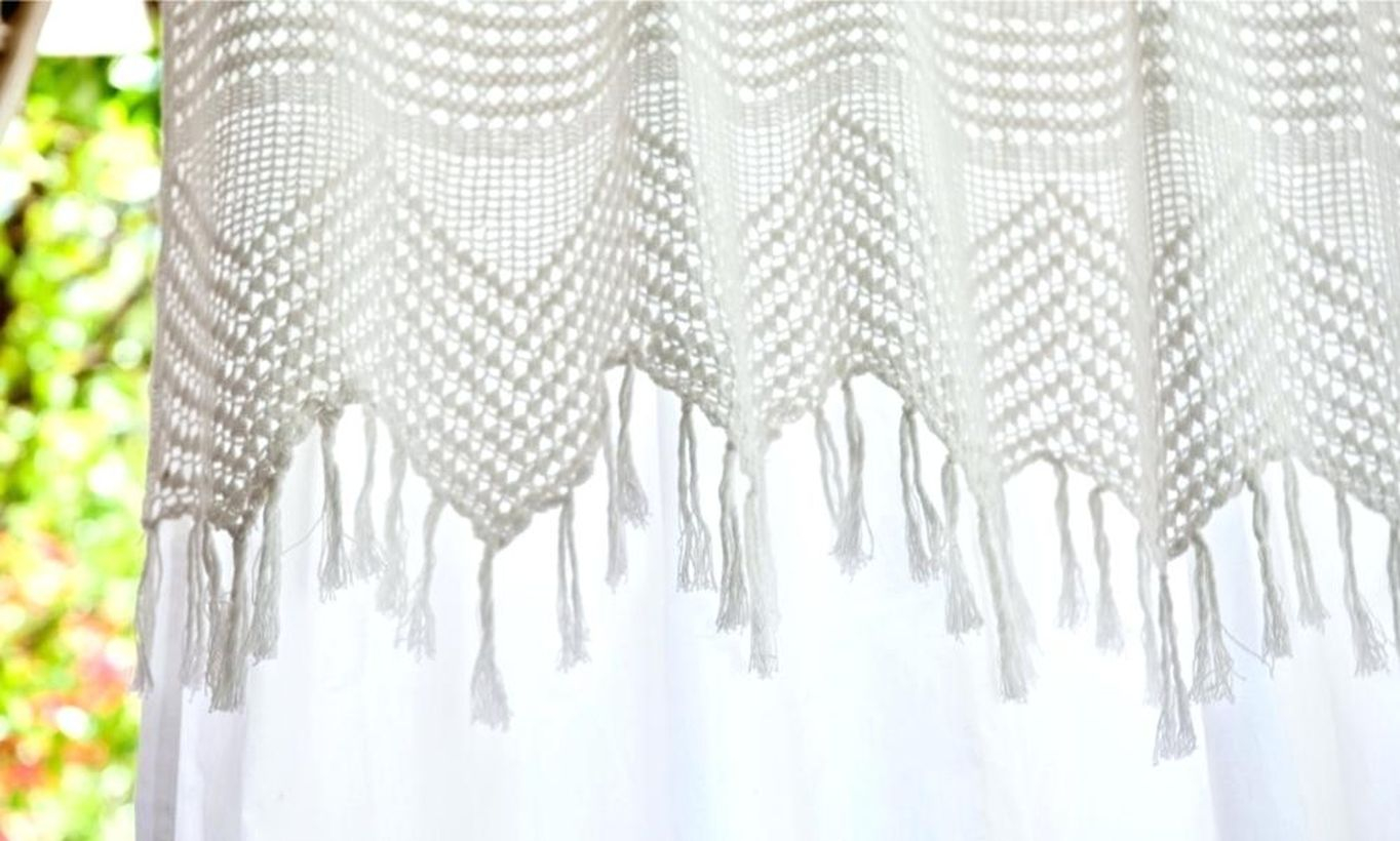Vintage-crochet-shower-curtain-lace