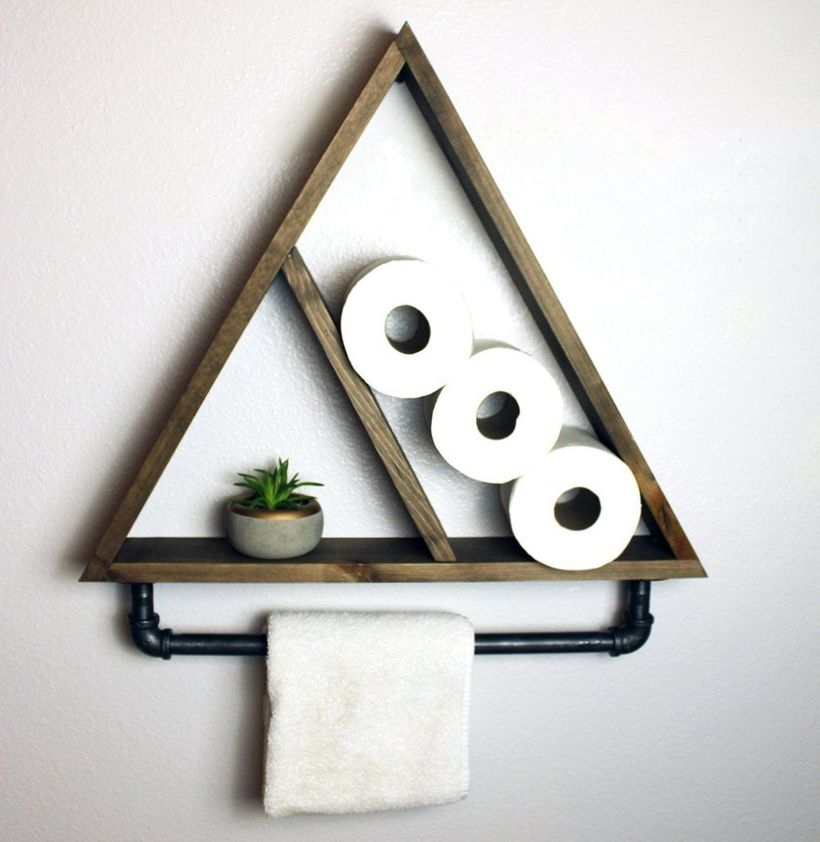 Wooden hanging rack triangular