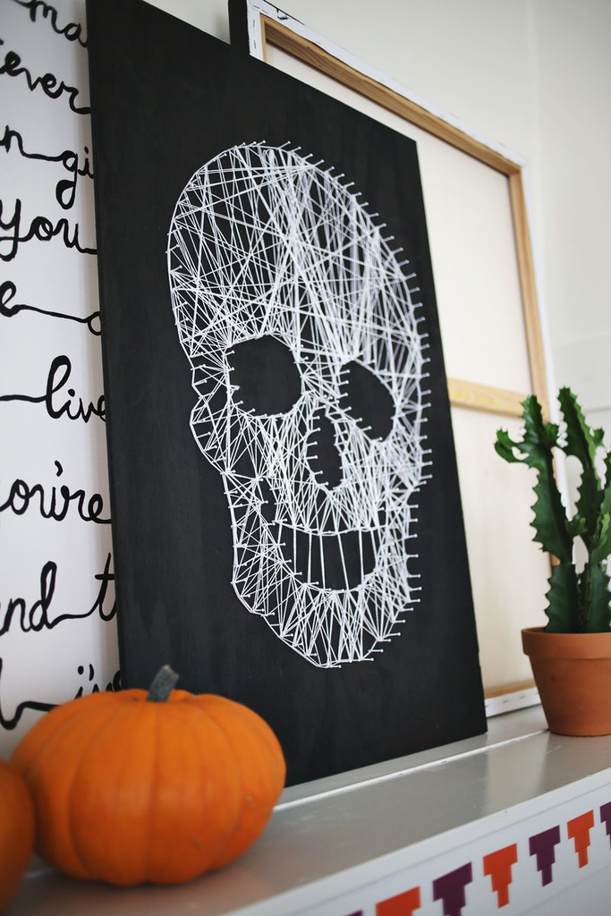 Creative diy indoor home decoration with skull string materials to perfect your halloween decorations