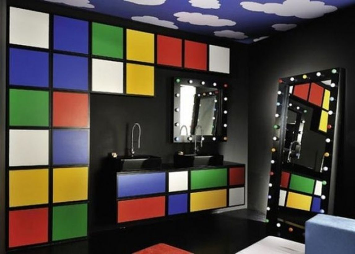 Faboush bedroom with pattern walls cubic and big mirror for best decor