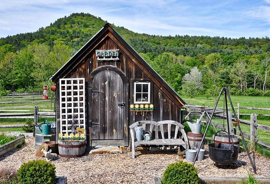 Garden shed in wooden material