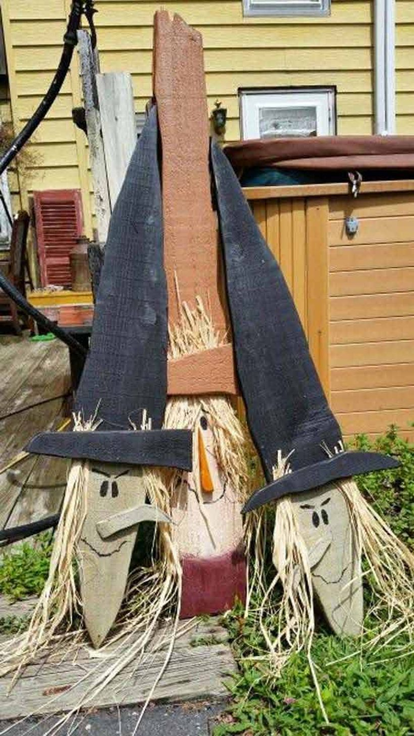 Halloween wooden pallet ornament with witches head shape and black hat ideas
