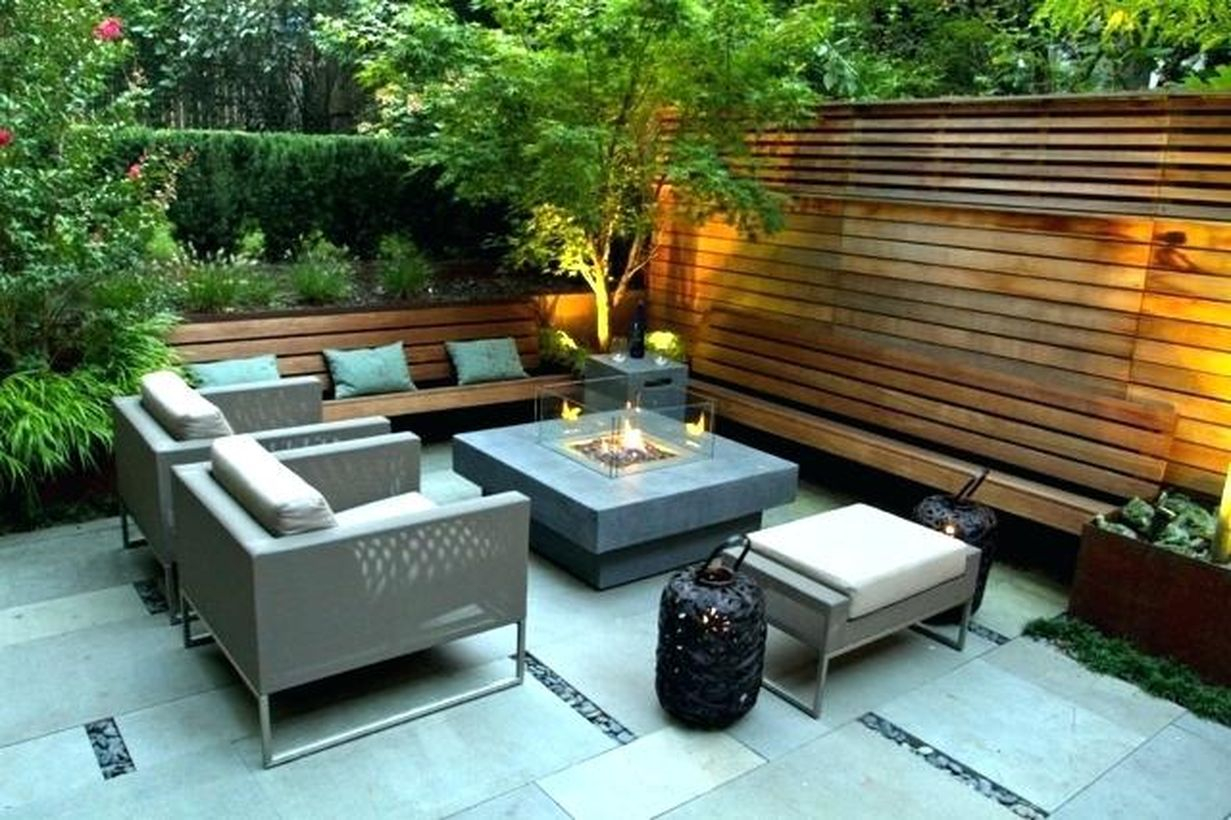 Natural garden screening ideas