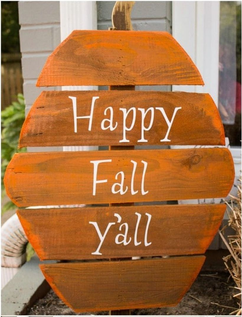 Pumpkin-shaped orange wooden pallet board sentences for your outdoor decorating ideas