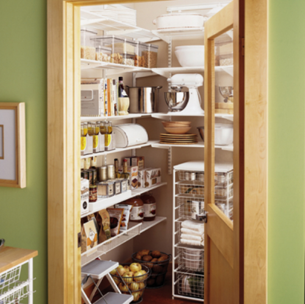 White rack to organize your kitchen pantry