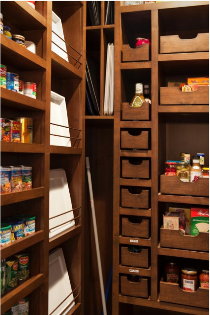 Wooden kitchen pantry design with rack