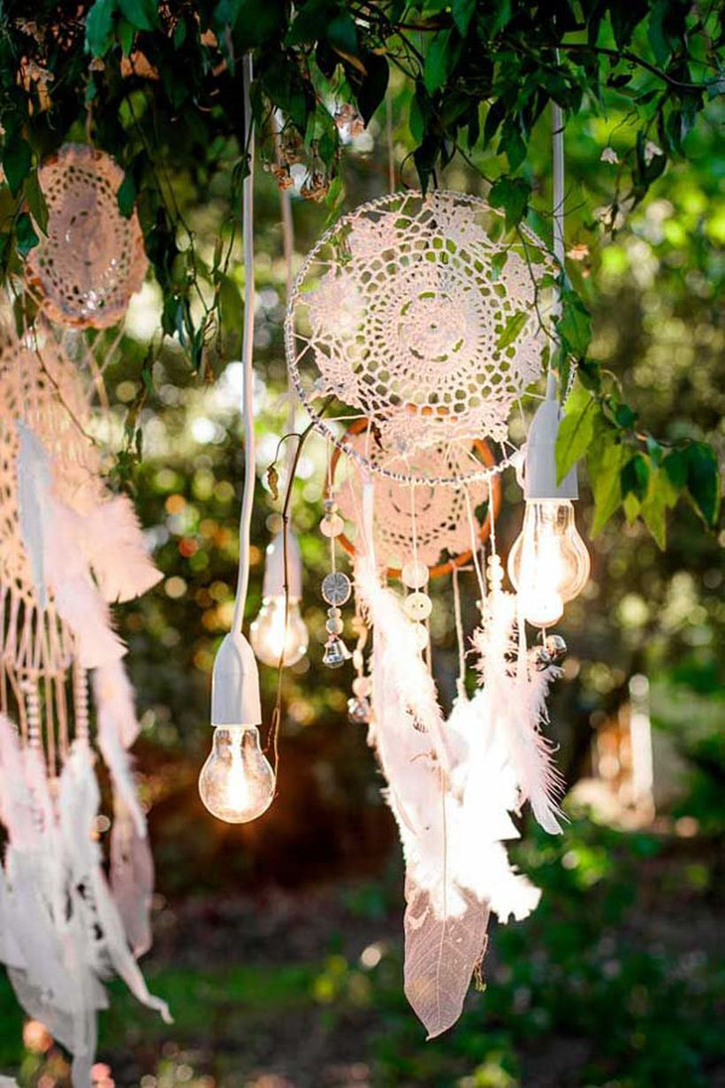 Hanging lamps and embroidery decoration