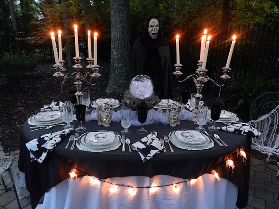 Skulls centerpiece and unique candle holder