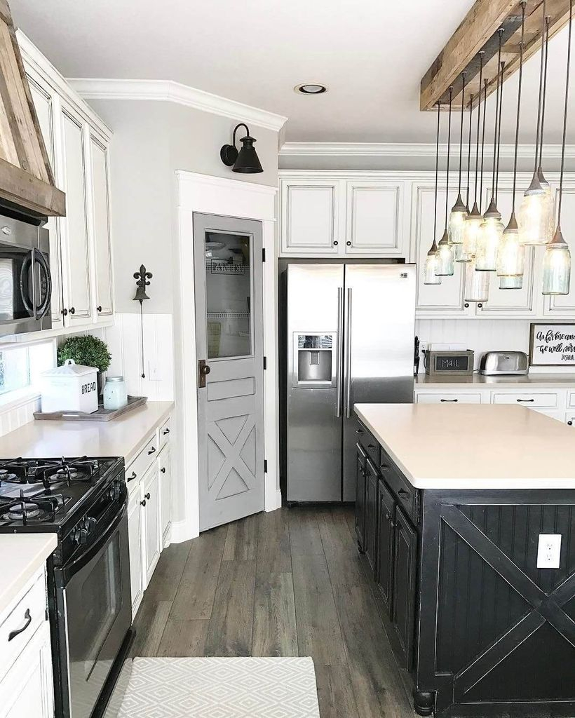 Mason jar pendant for farmhouse kitchen