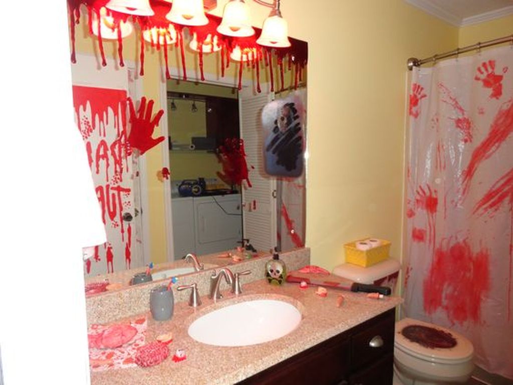 Scary-mirror