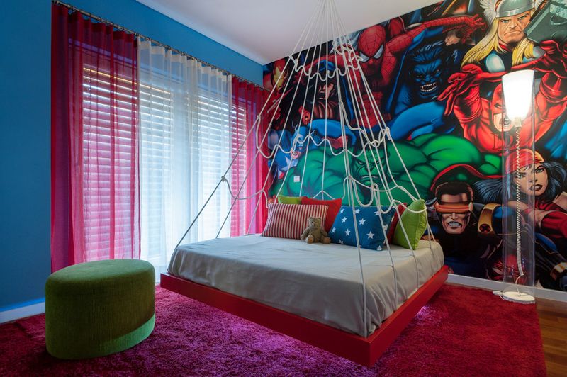 Spider-and-hanging-bed-for-kids-room.