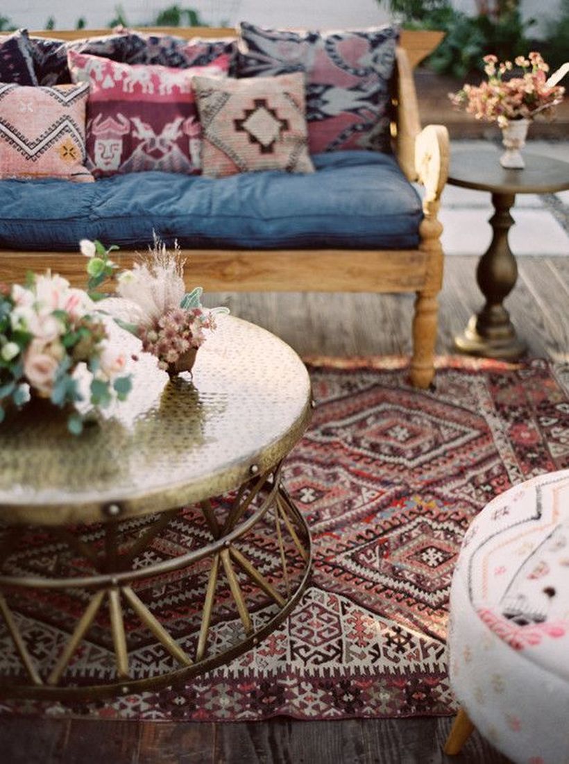 Awesome-bohemian-living-room-design-with-unique-round-coffee-tables-rug-and-sofa-cushion-unique-patterns-to-decorate-your-living-room