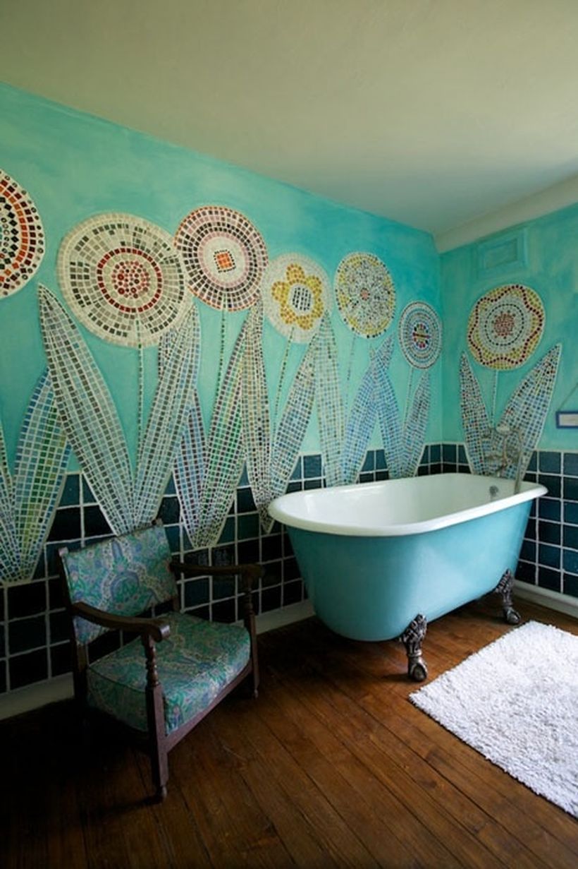 Bright-bohemian-bathroom-design-with-white-bathtub-and-bohemian-patterned-chairs-that-decorate-your-room