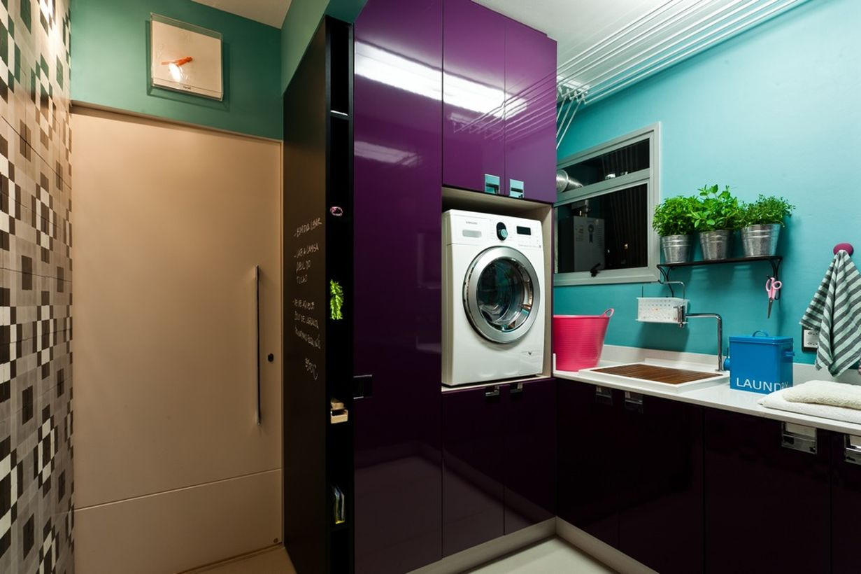 Laundry room with purpple cabinet decoration