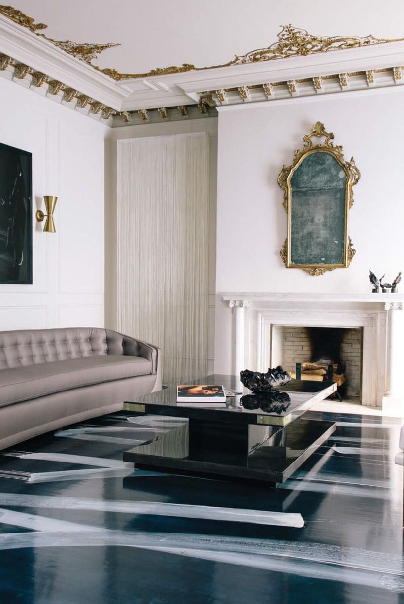 Long-black-coffee-table-and-brown-sofa