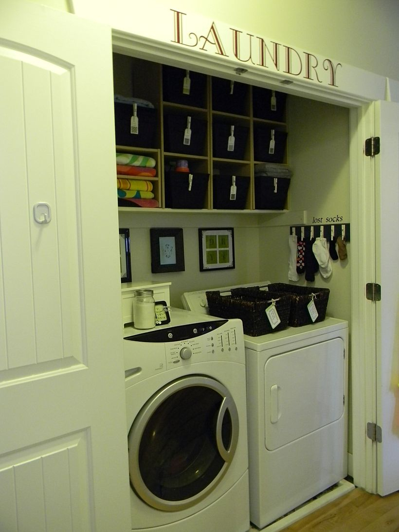 Small white laundry room decoration