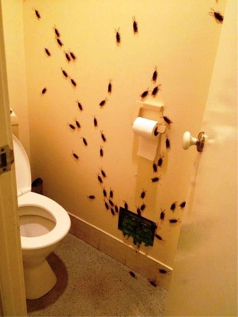 Spooky-halloween-decoration