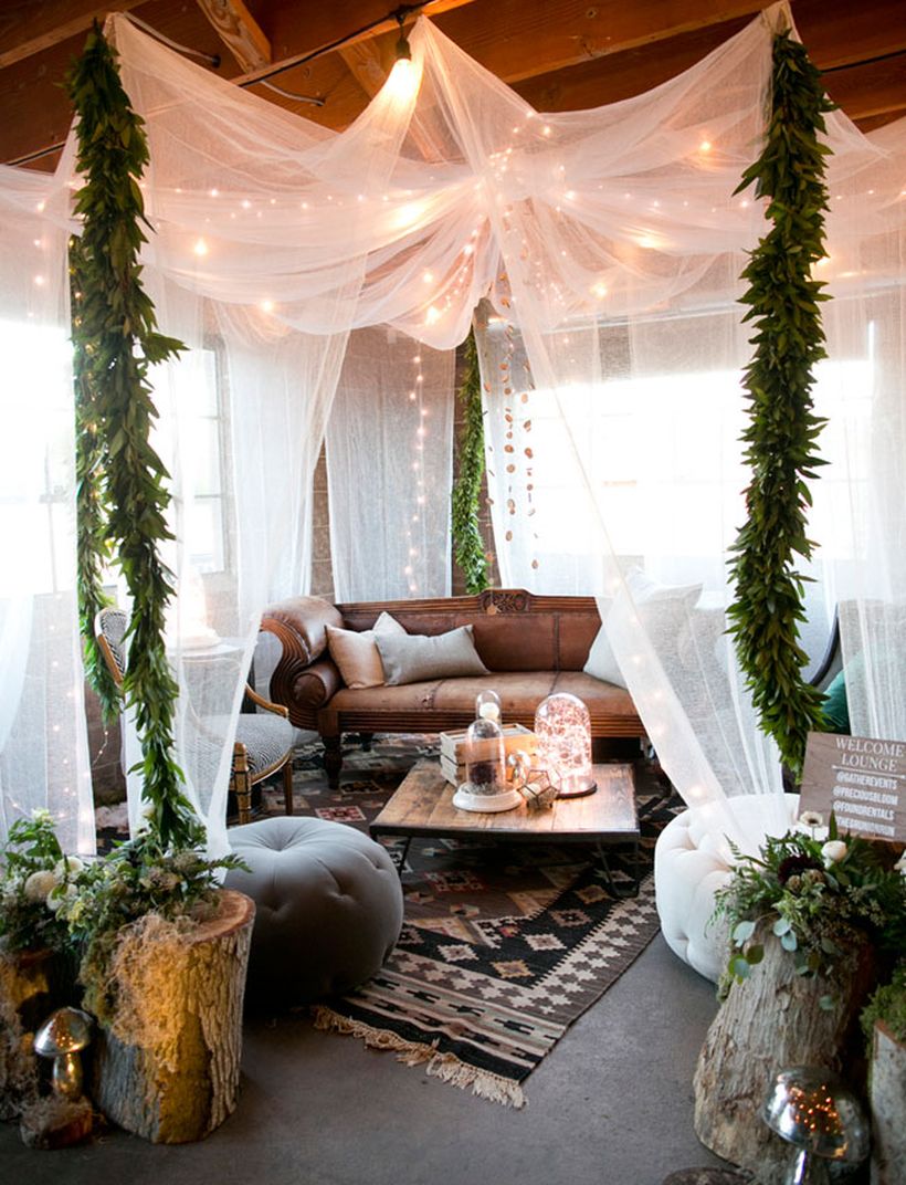 Stunning-bohemian-living-room-design-with-unique-pattern-rug-white-mosquito-nets-to-decorate-the-living-room-and-decorative-lighting-to-create-good-lighting